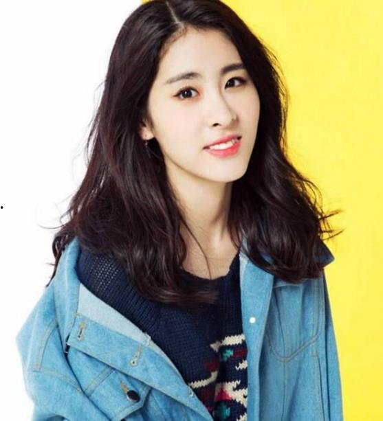 爱豆吃瓜娱乐酱张碧晨,从爱豆到吃瓜娱乐酱,她的蜕变之路